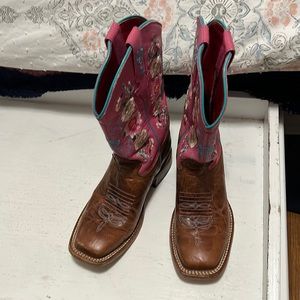 Pink and turquoise tan boots